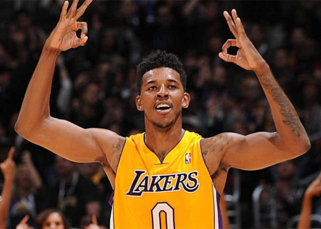 时回应窗 时回应窗