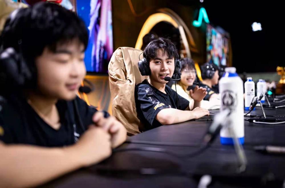 在一局双包 在一局双包