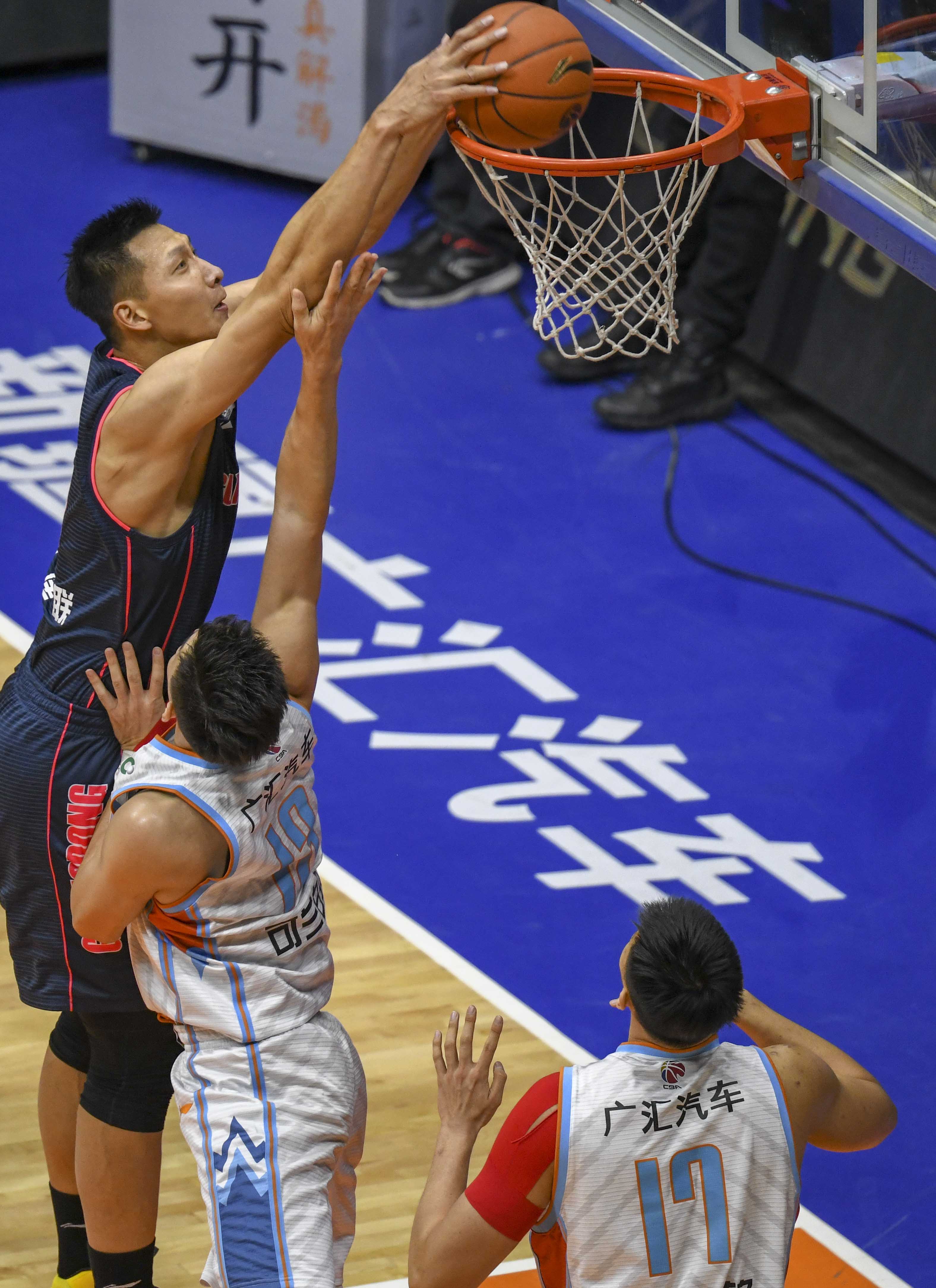 触球前的观 触球前的观